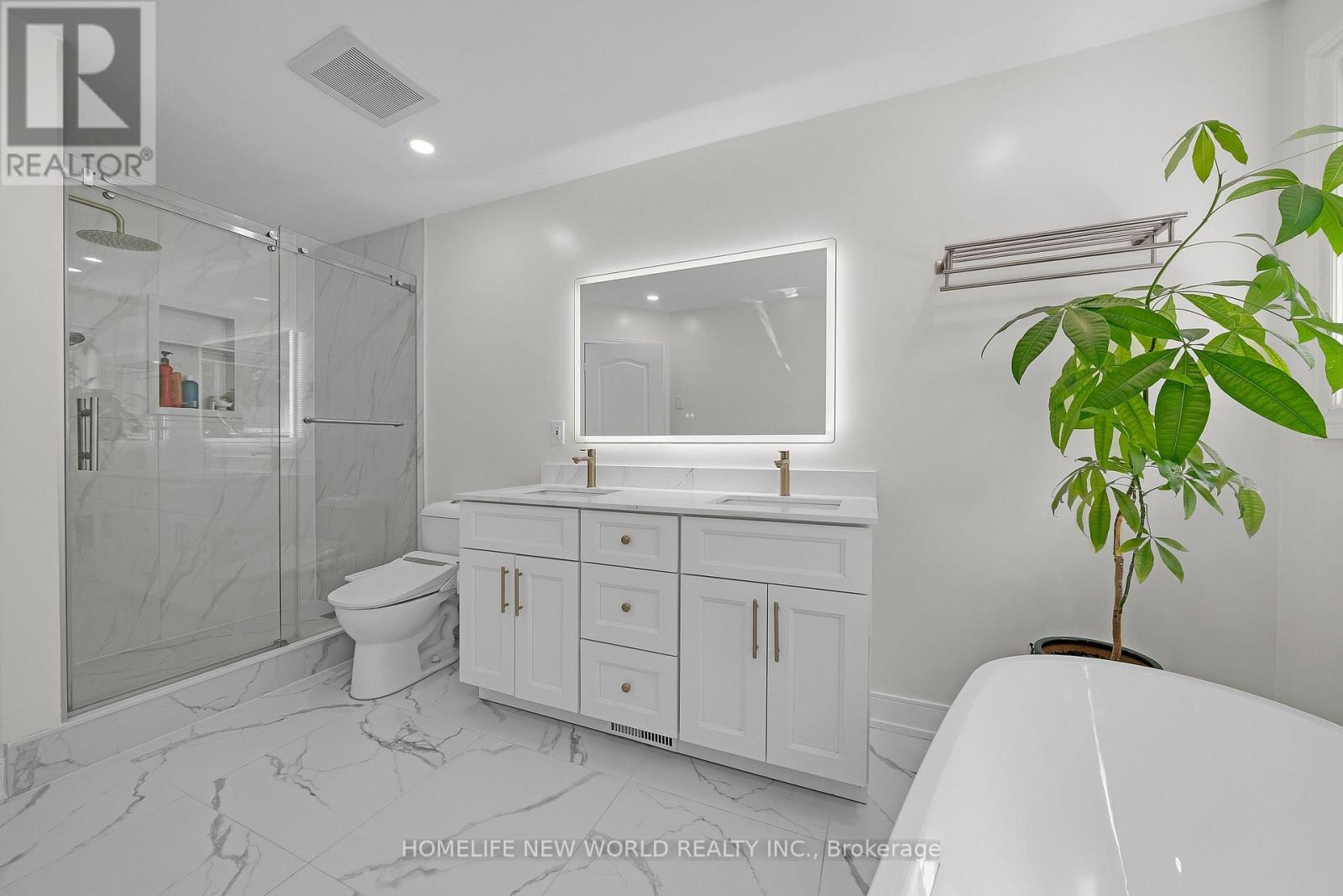 2326 YORKTOWN CIRCLE - 30
