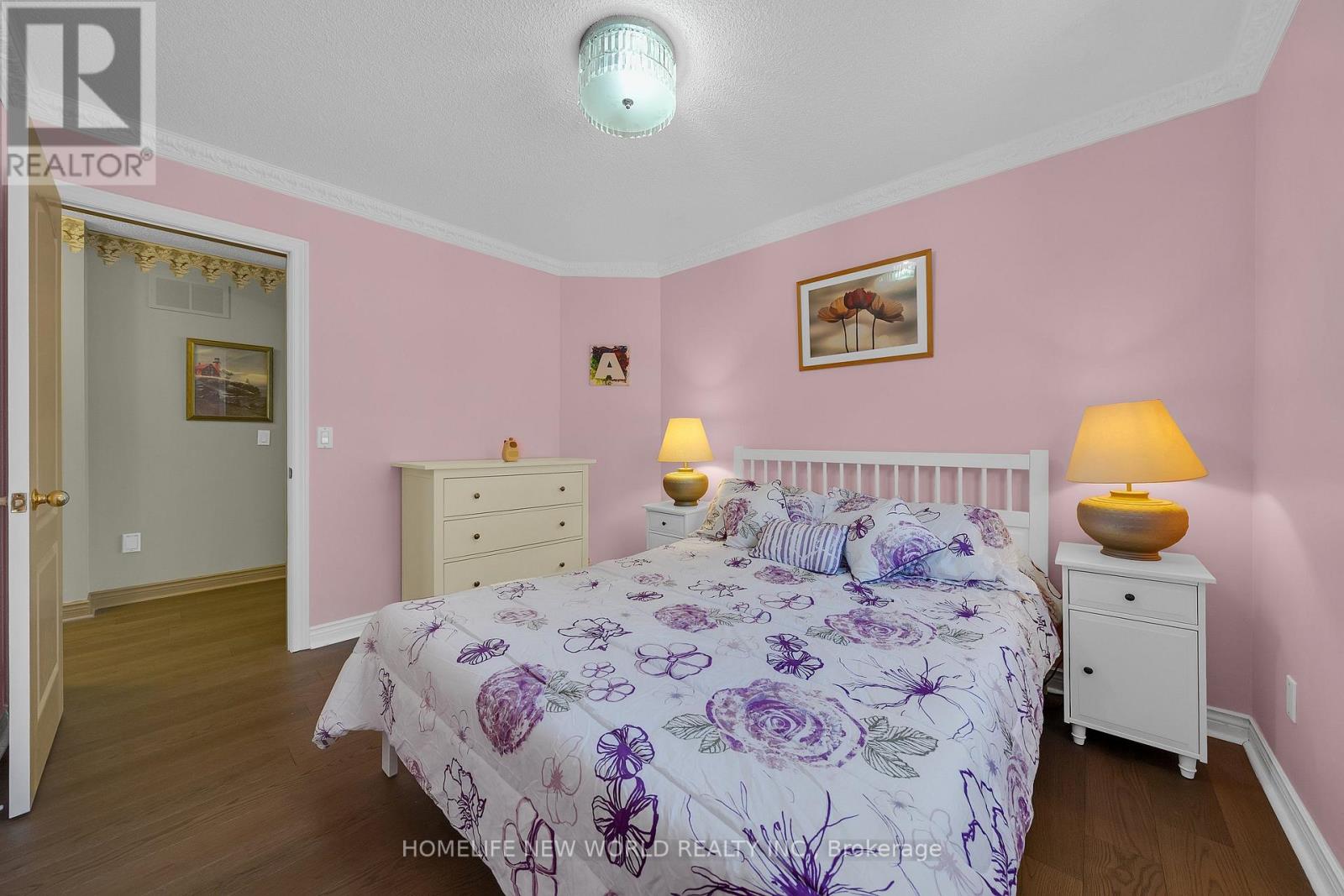 2326 YORKTOWN CIRCLE - 32