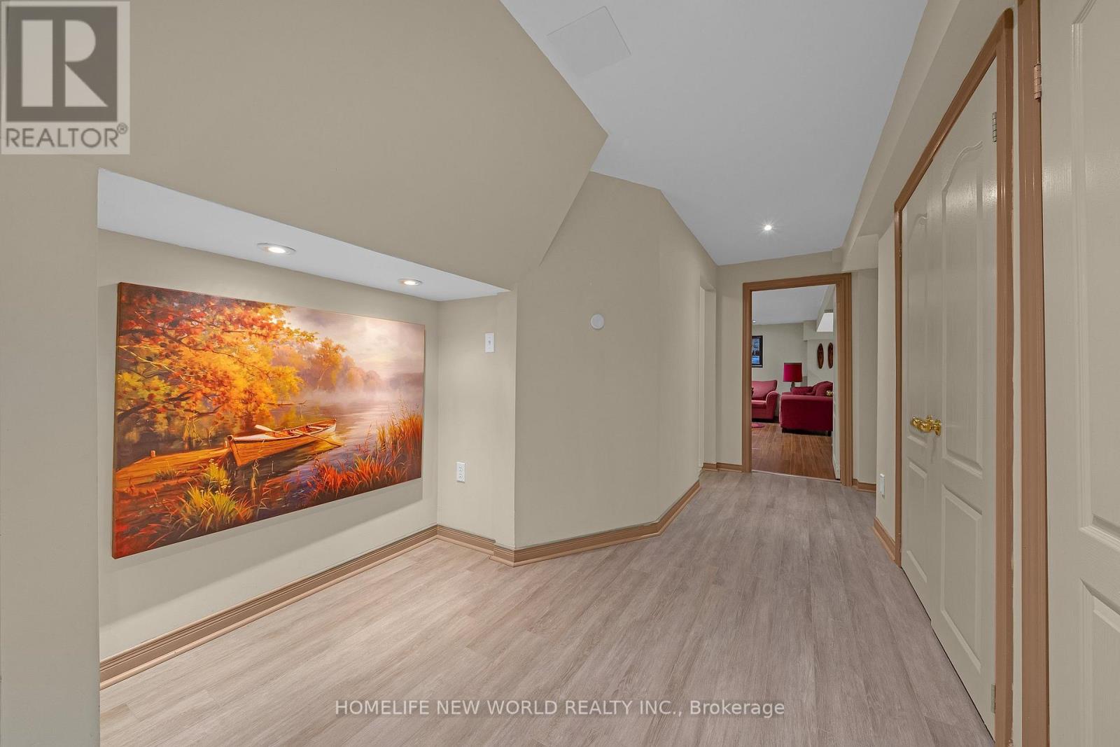 2326 YORKTOWN CIRCLE - 37