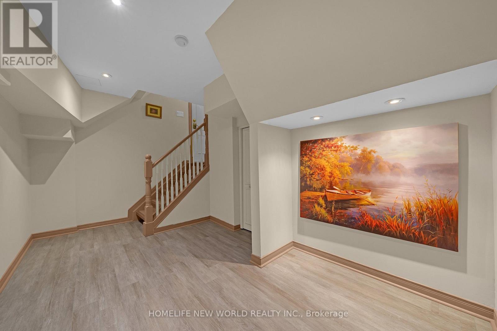 2326 YORKTOWN CIRCLE - 38