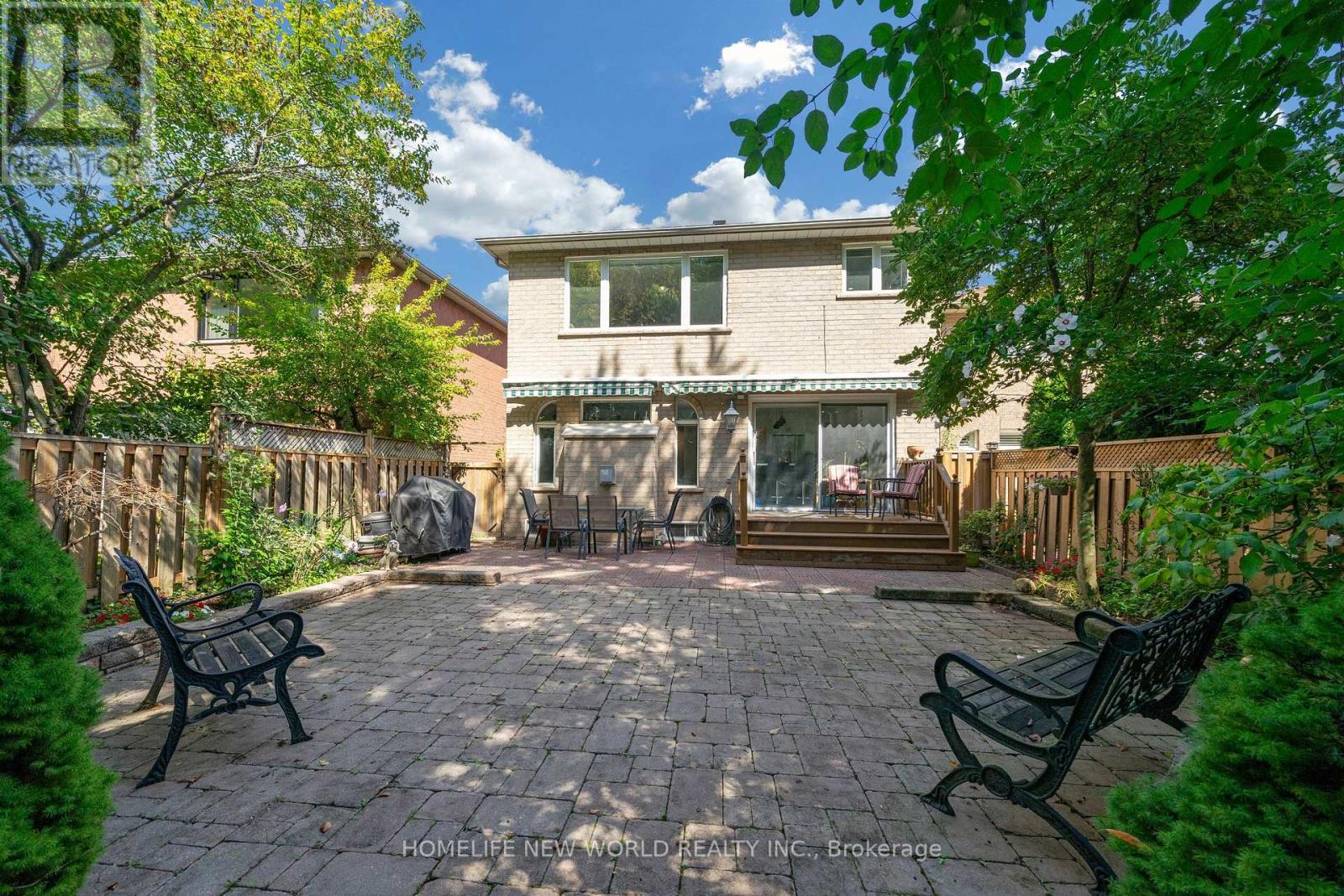2326 YORKTOWN CIRCLE - 46