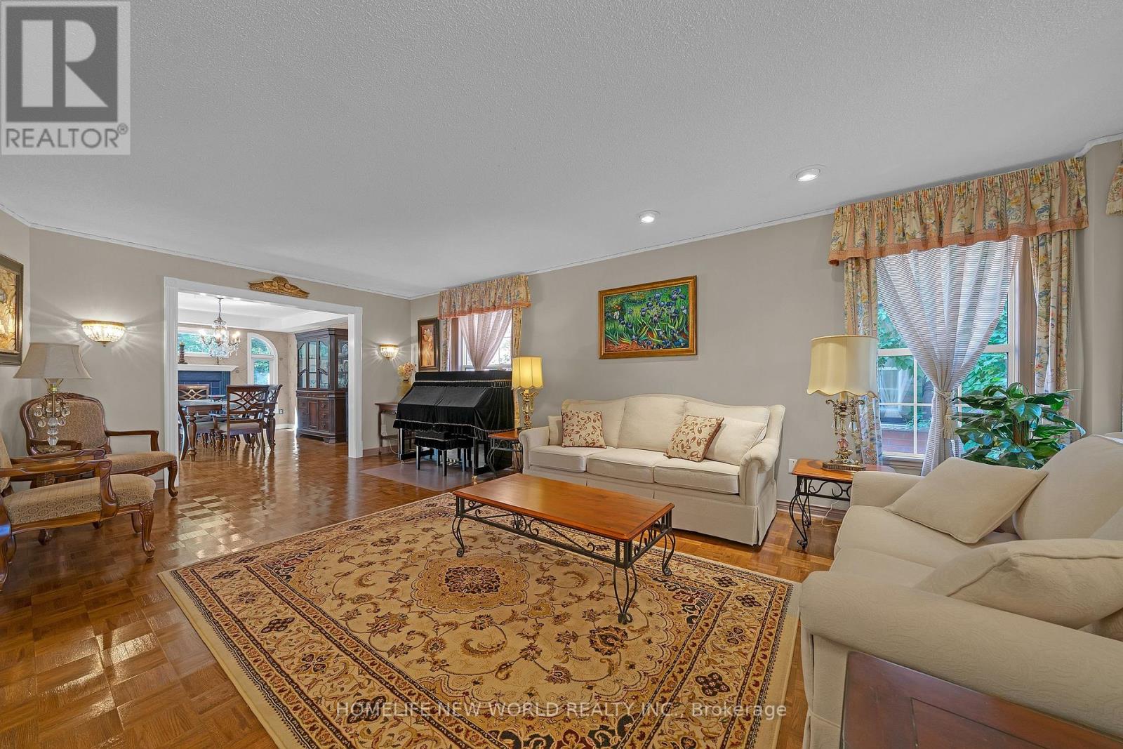 2326 YORKTOWN CIRCLE - 9
