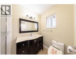 7763 Hazelmere Street, Burnaby, BC V5E2B3 Photo 15