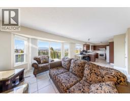 7763 Hazelmere Street, Burnaby, BC V5E2B3 Photo 10