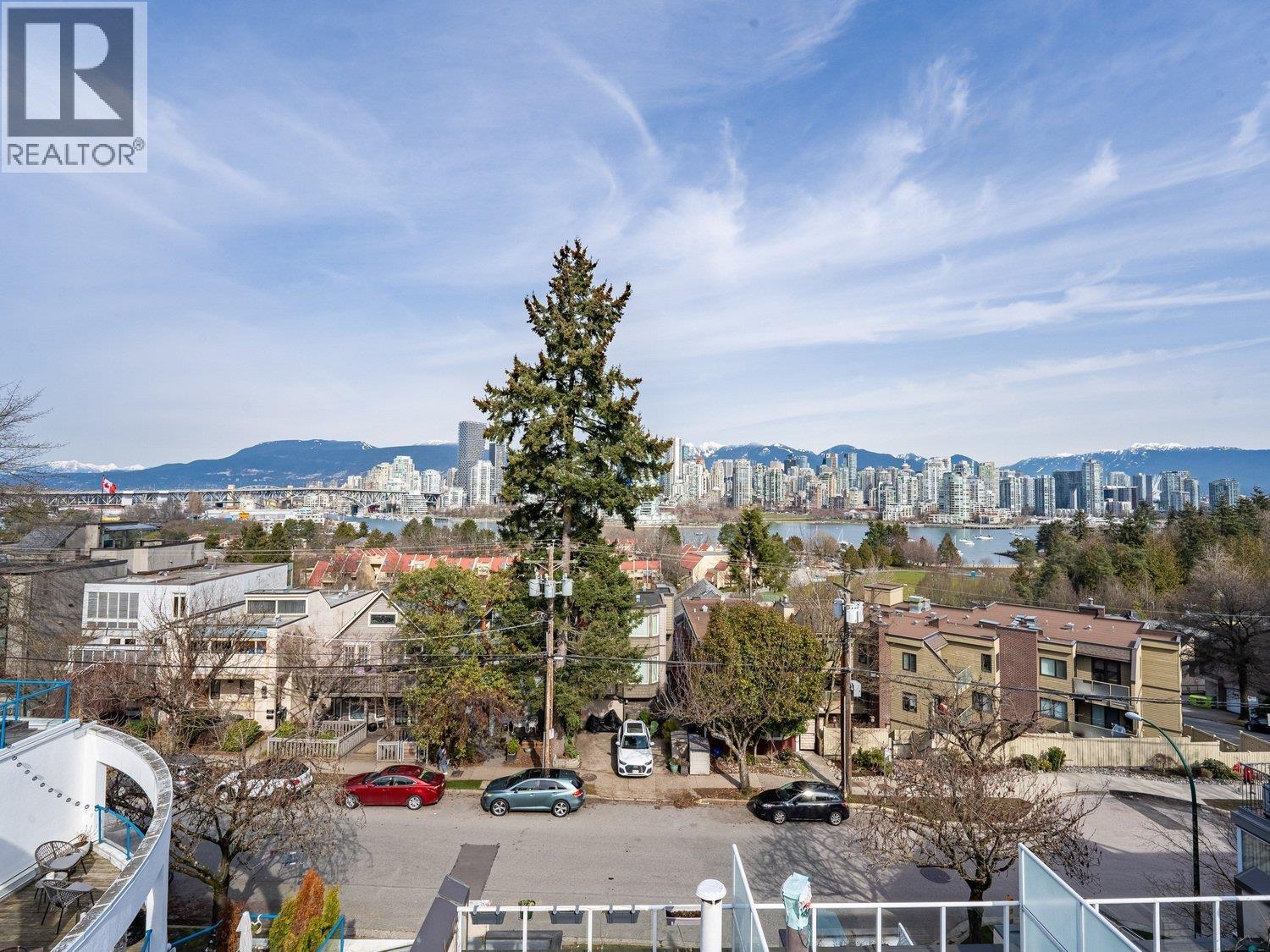 201 1024 W 7TH AVENUE, Vancouver