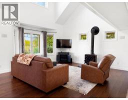 15 2 Avenue Sw, Joussard, AB T0G1J0 Photo 9