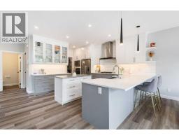 100 Crestbrook View SW - photo 8