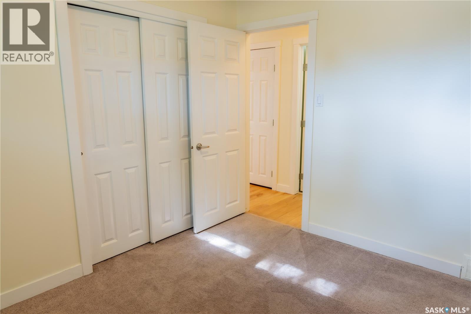 4414 England ROAD, Regina Saskatchewan — photo 10