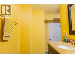 4414 England Road, Regina, SK S4R4P3 Photo 38