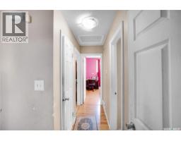 1142 Retallack Street, Regina, SK S4T2H5 Photo 12