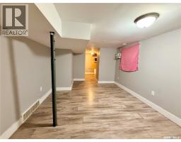 1158 104th Street, North Battleford, SK S9A1N6 Photo 17