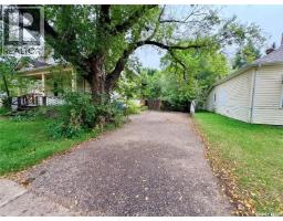 1158 104th Street, North Battleford, SK S9A1N6 Photo 20