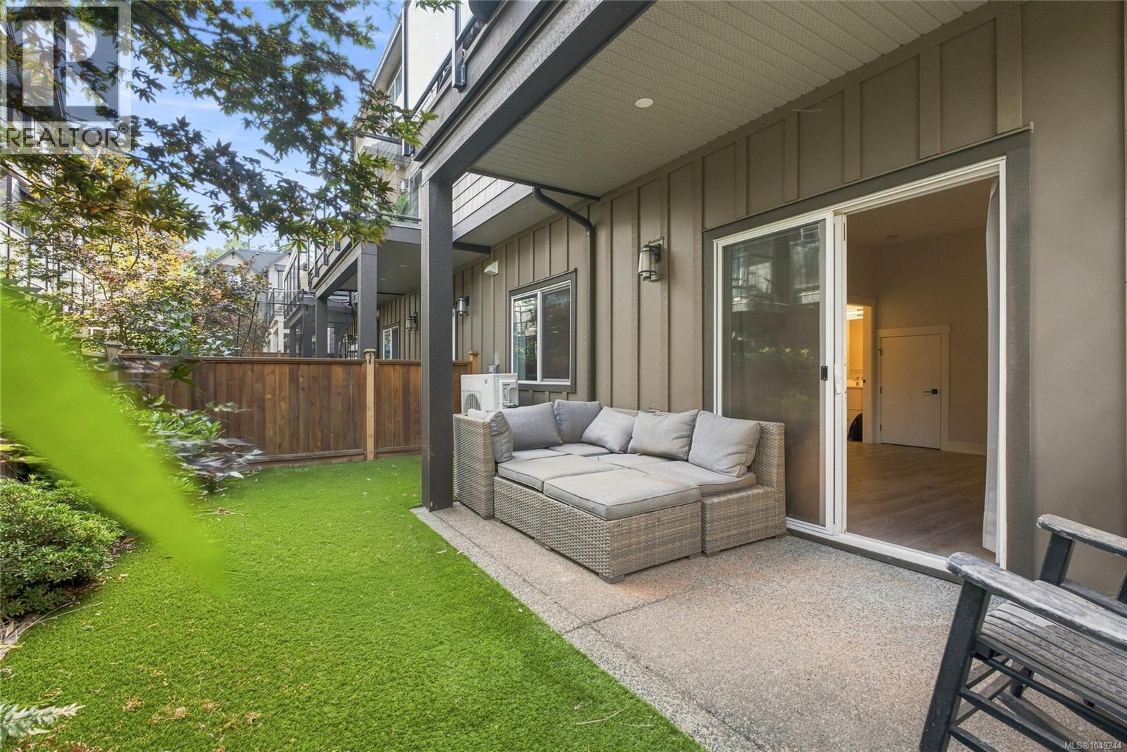 1212 Moonstone Loop - Image 44