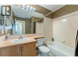 250 Mt Lorette Close SE - photo 20