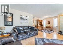 250 Mt Lorette Close SE - photo 4