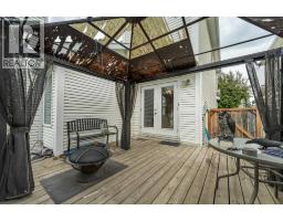250 Mt Lorette Close SE - photo 29