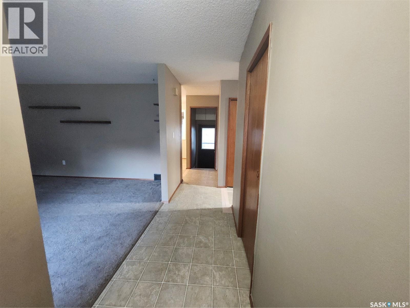 306 3rd AVENUE W, Leader — photo 7