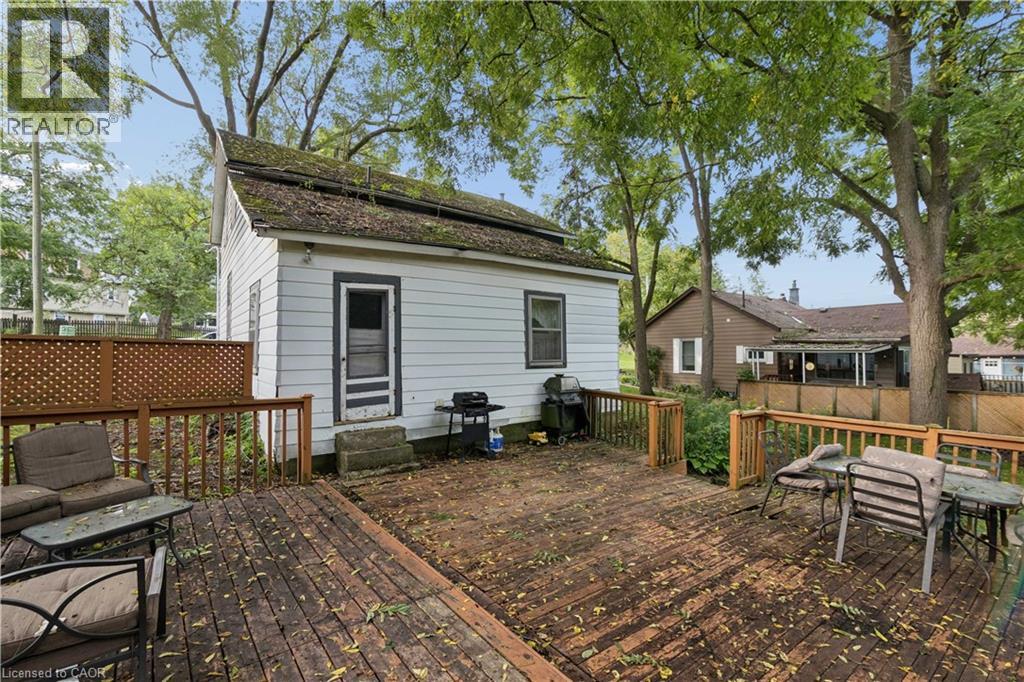 53 CAPRON Street - 21
