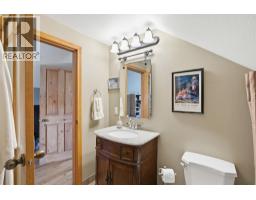 3052 Westsyde Road, Kamloops, BC V2B7G3 Photo 15