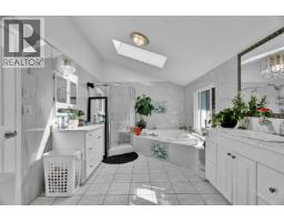 19500 River Road, Richmond, BC V6V1M3 Photo 13