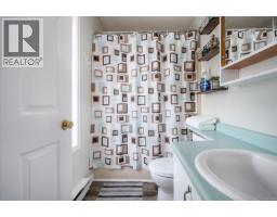 672 Foster Dr, Parksville, BC V9P1A8 Photo 21