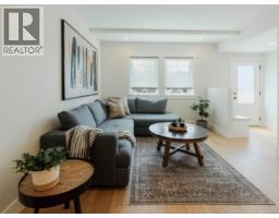 Bedroom - 4 1830 Allenby St, Saanich, BC V8R3B7 Photo 6
