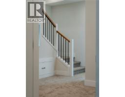 Kitchen - 3 1830 Allenby St, Saanich, BC V8R3B7 Photo 10