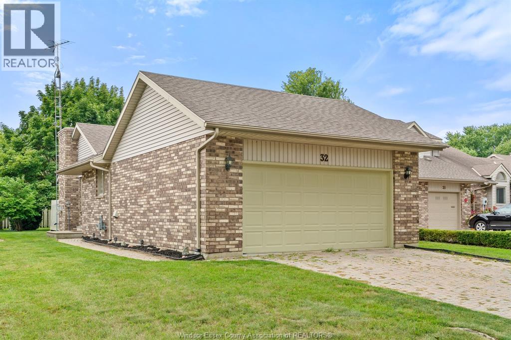 32 Cheyenne CRESCENT - 2