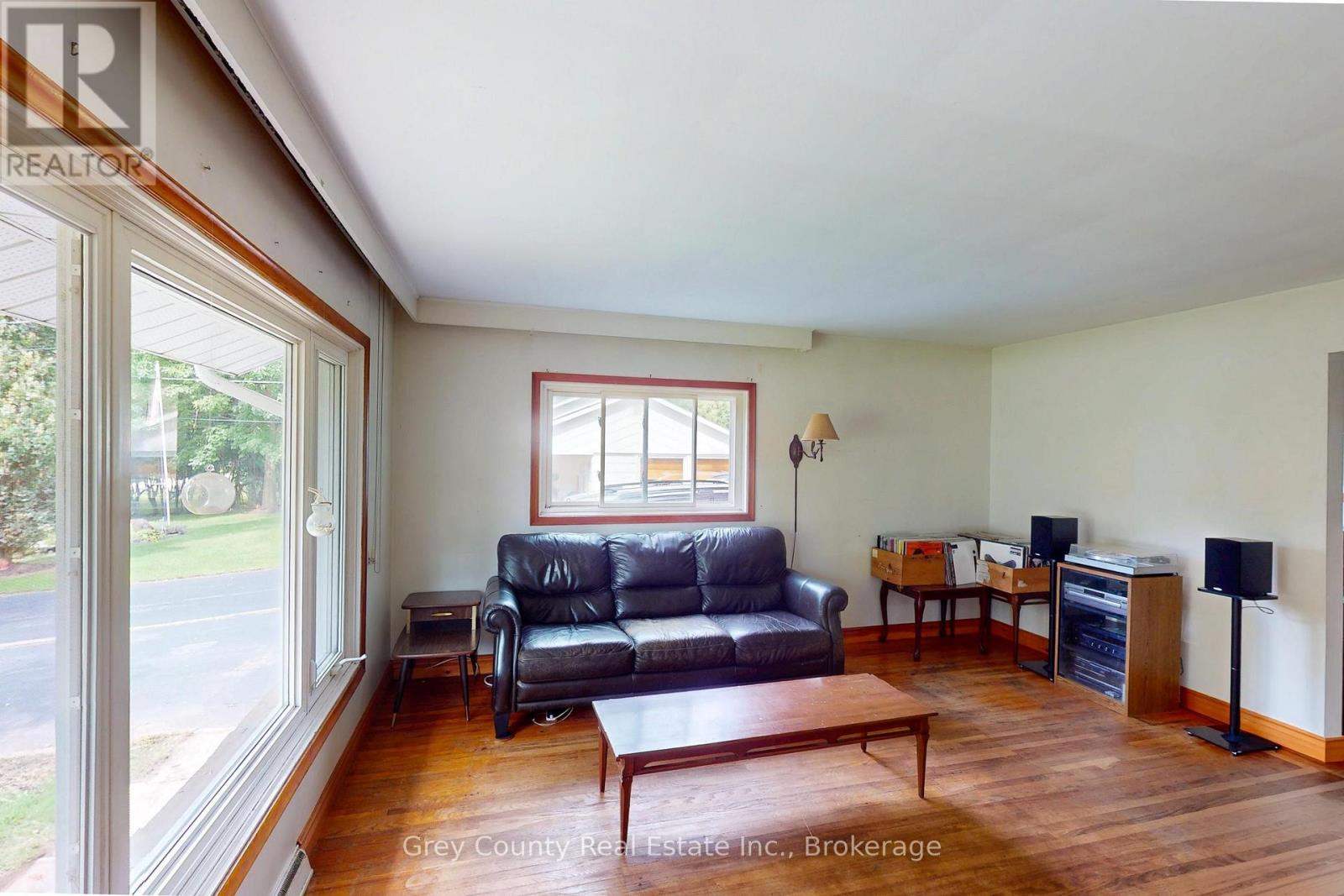 235341 GREY 13 ROAD - 10