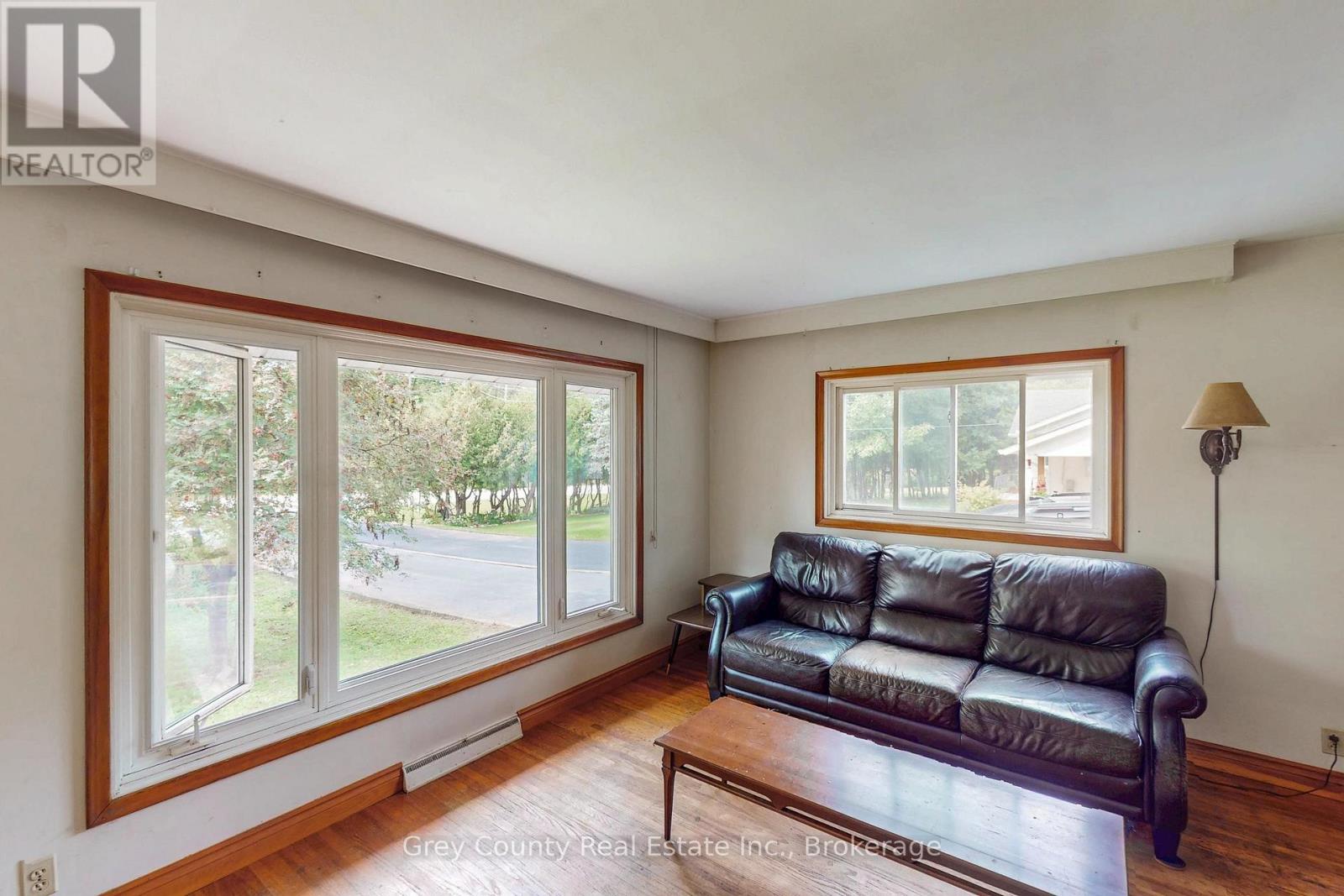 235341 GREY 13 ROAD - 13