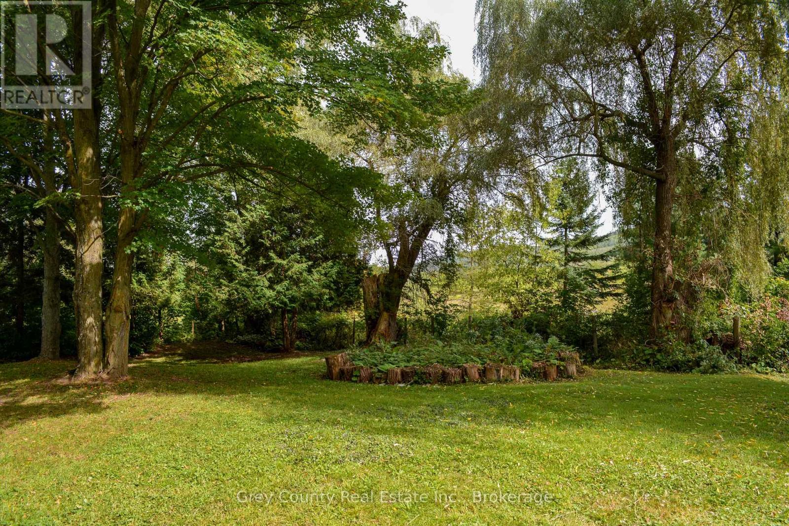 235341 GREY 13 ROAD - 47