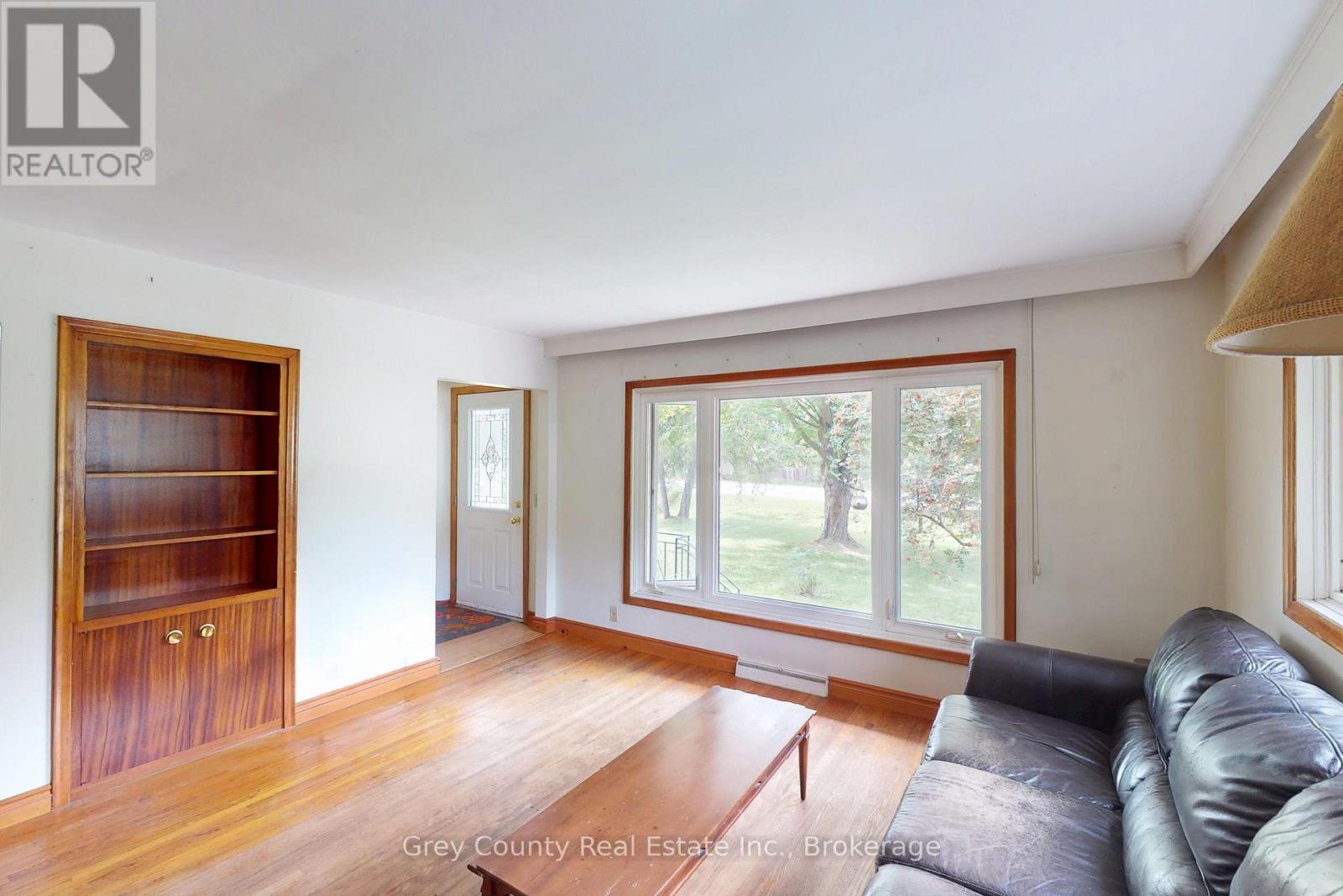 235341 GREY 13 ROAD - 9