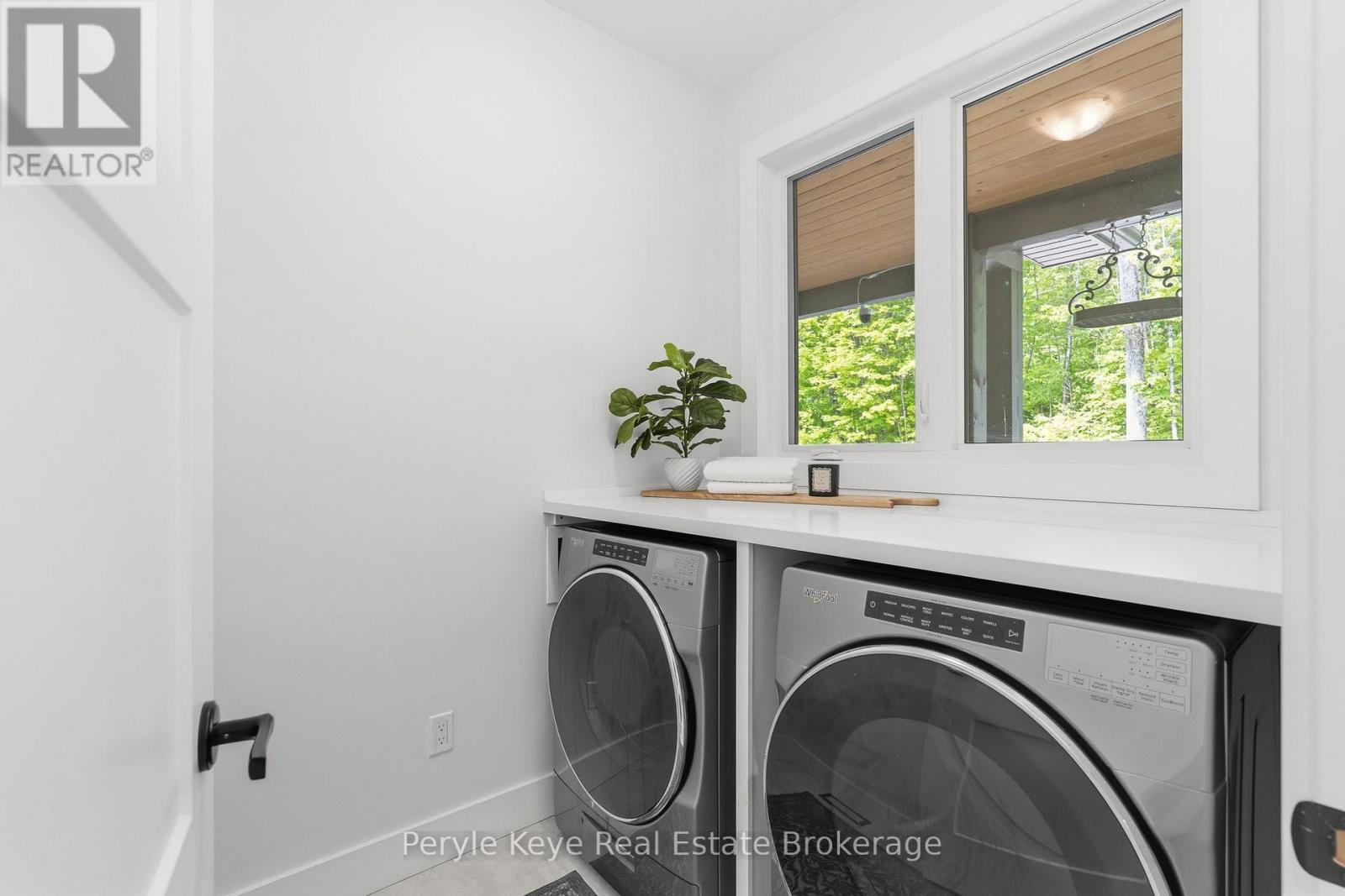 1140 WALKER'S GLENN CRESCENT - Image 27