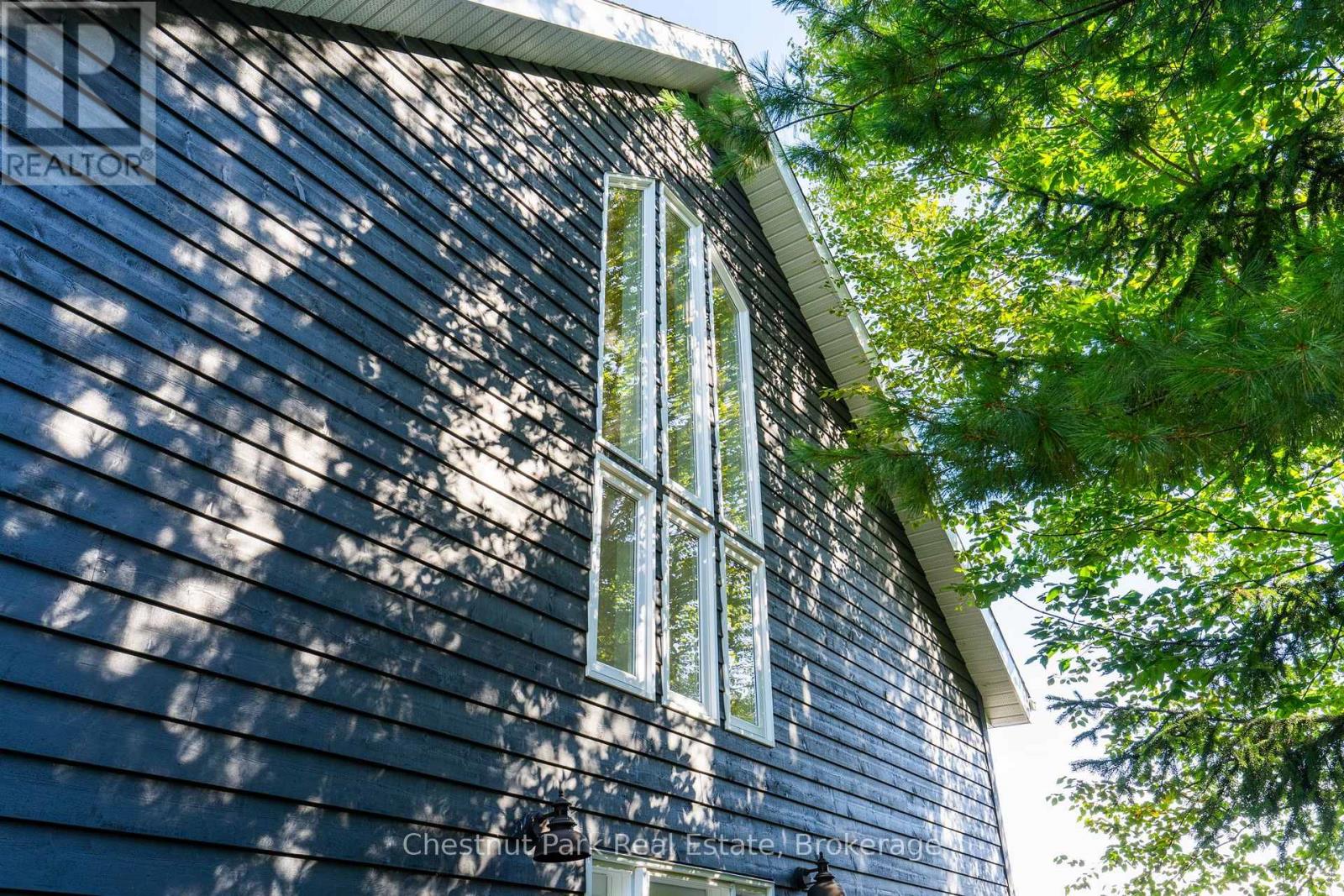 98 WOODLAND DRIVE - Image 32