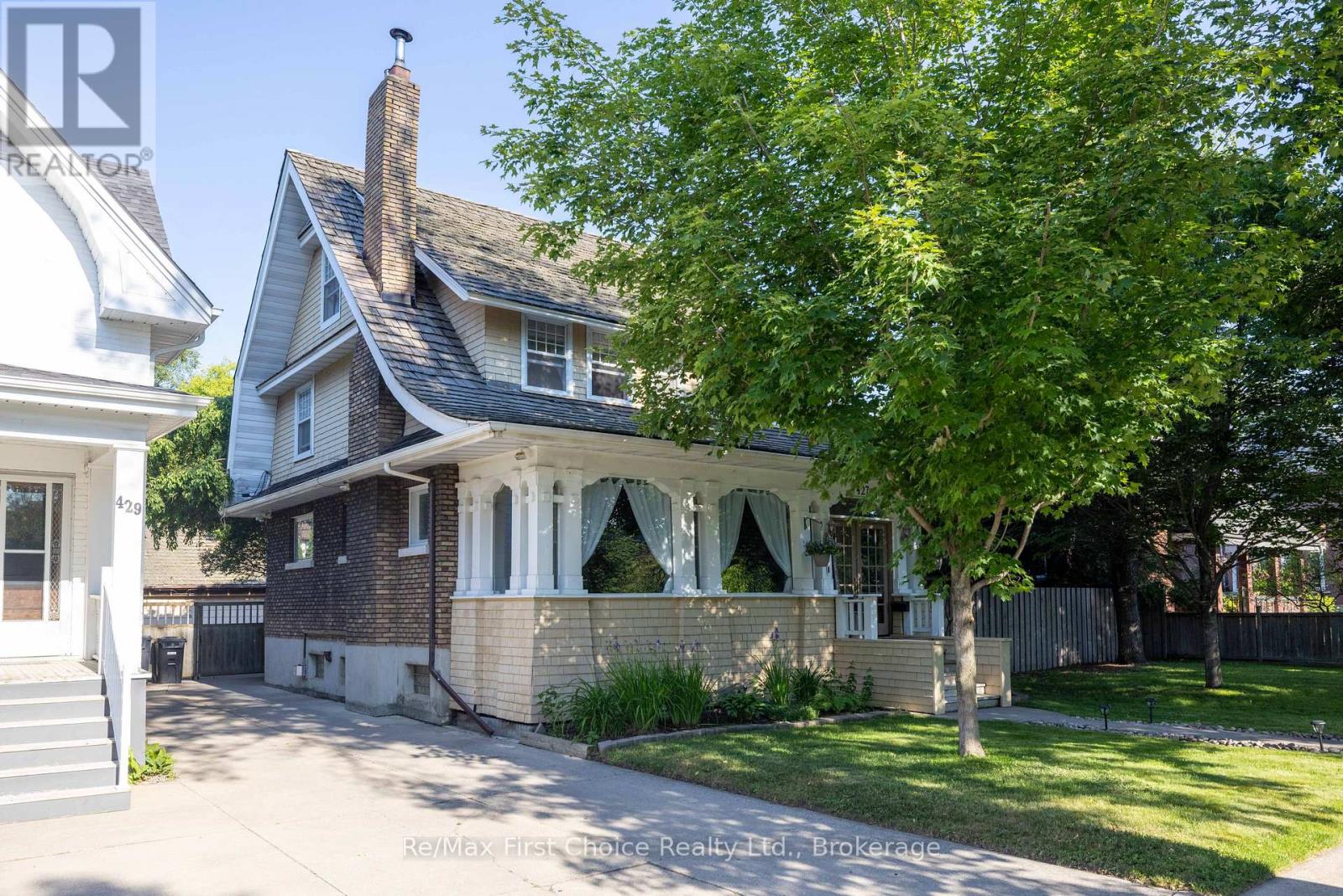 427 NORAH STREET S - 2