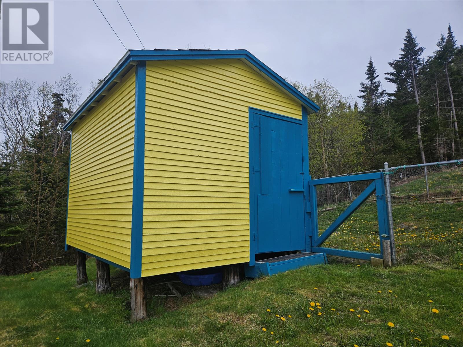102 Main Road - 25