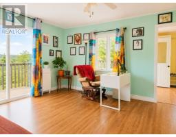102 Main Road thumbnail 7