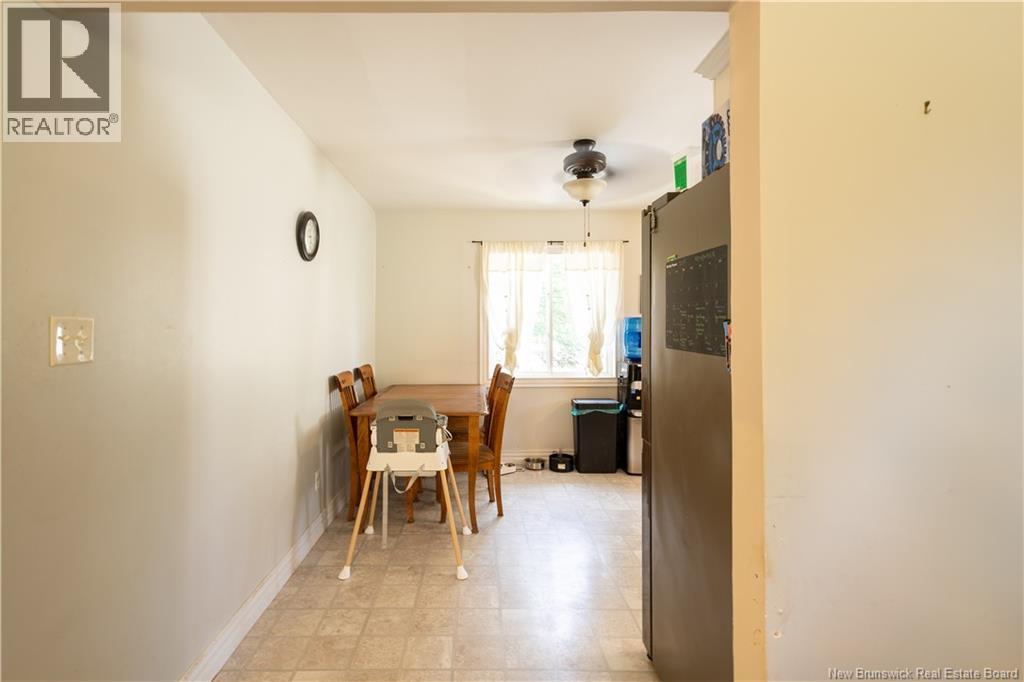 14 Brewster Street - 25