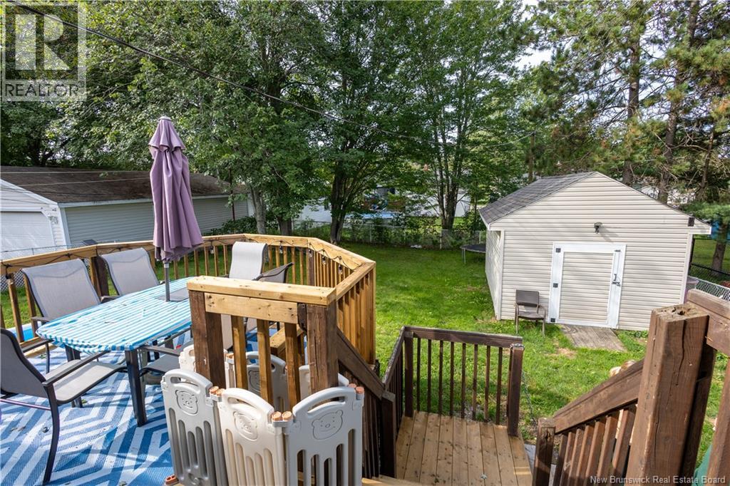 14 Brewster Street - 6