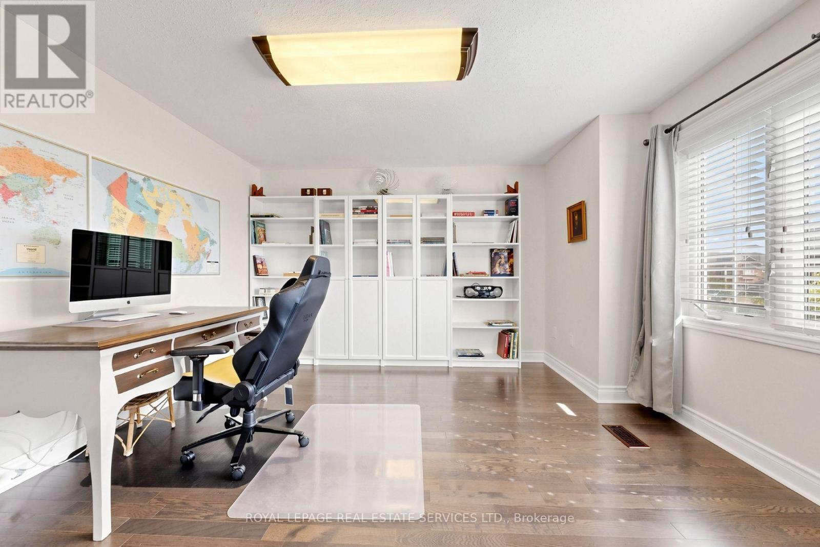 68 HARTWELL ROAD - 33