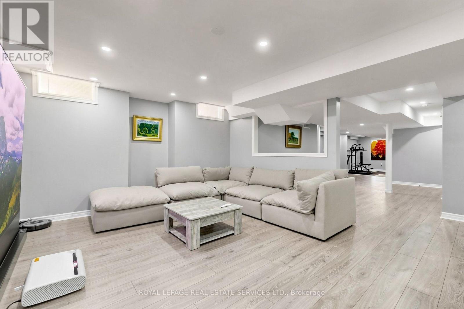 68 HARTWELL ROAD - 37