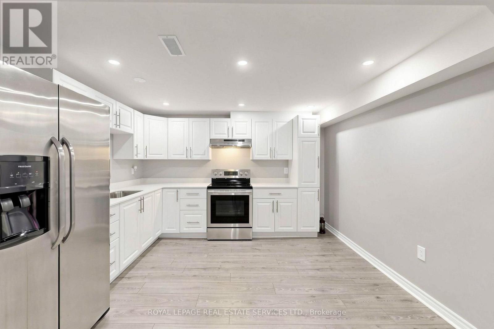 68 HARTWELL ROAD - Image 38