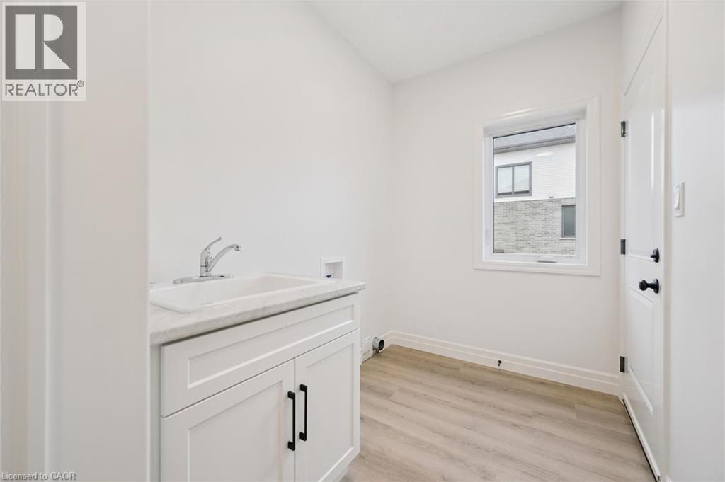 44 WEYMOUTH Street - Image 19