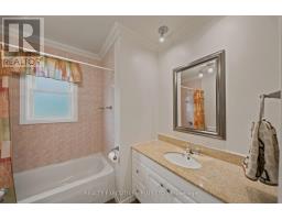 2593 Cleroux Crescent, Ottawa, ON K1W1B6 Photo 15