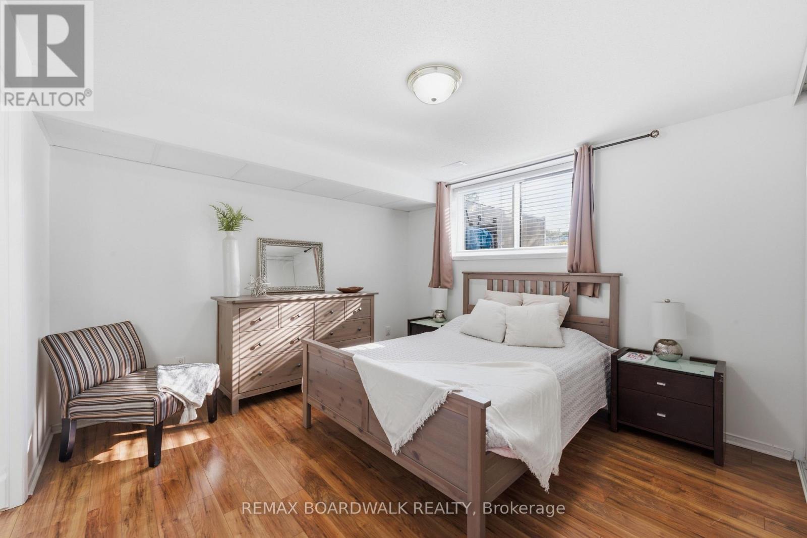 2 Bed, 3 Bath House for Sale in Ottawa – 20 – 316 CRESTHAVEN DRIVE, Ottawa – MLS# X13770348 - Image 25