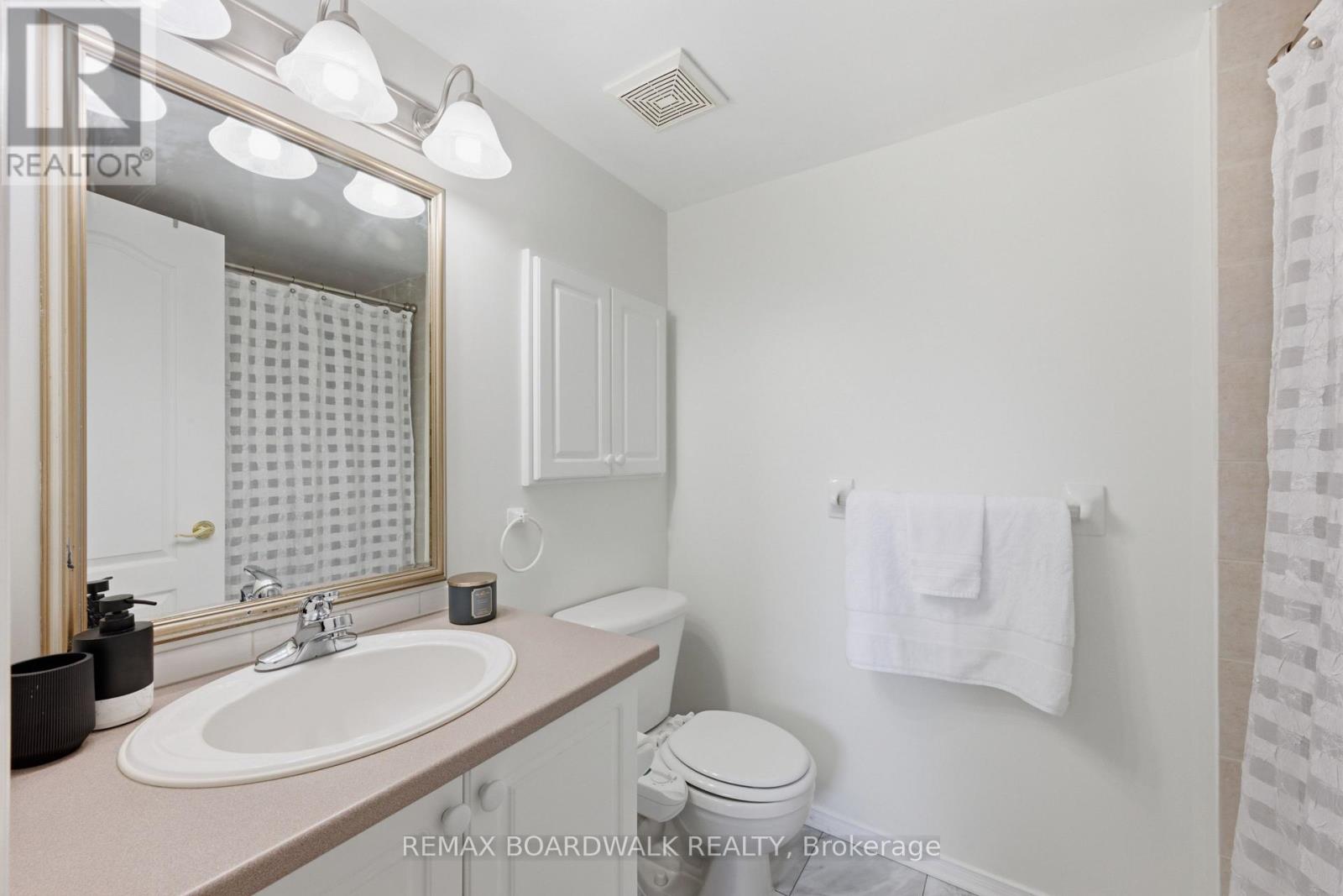 2 Bed, 3 Bath House for Sale in Ottawa – 20 – 316 CRESTHAVEN DRIVE, Ottawa – MLS# X13770348 - Image 30
