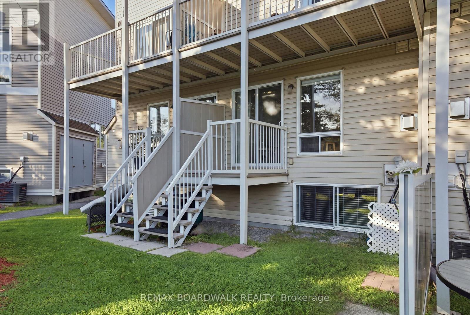 2 Bed, 3 Bath House for Sale in Ottawa – 20 – 316 CRESTHAVEN DRIVE, Ottawa – MLS# X13770348 - Image 39