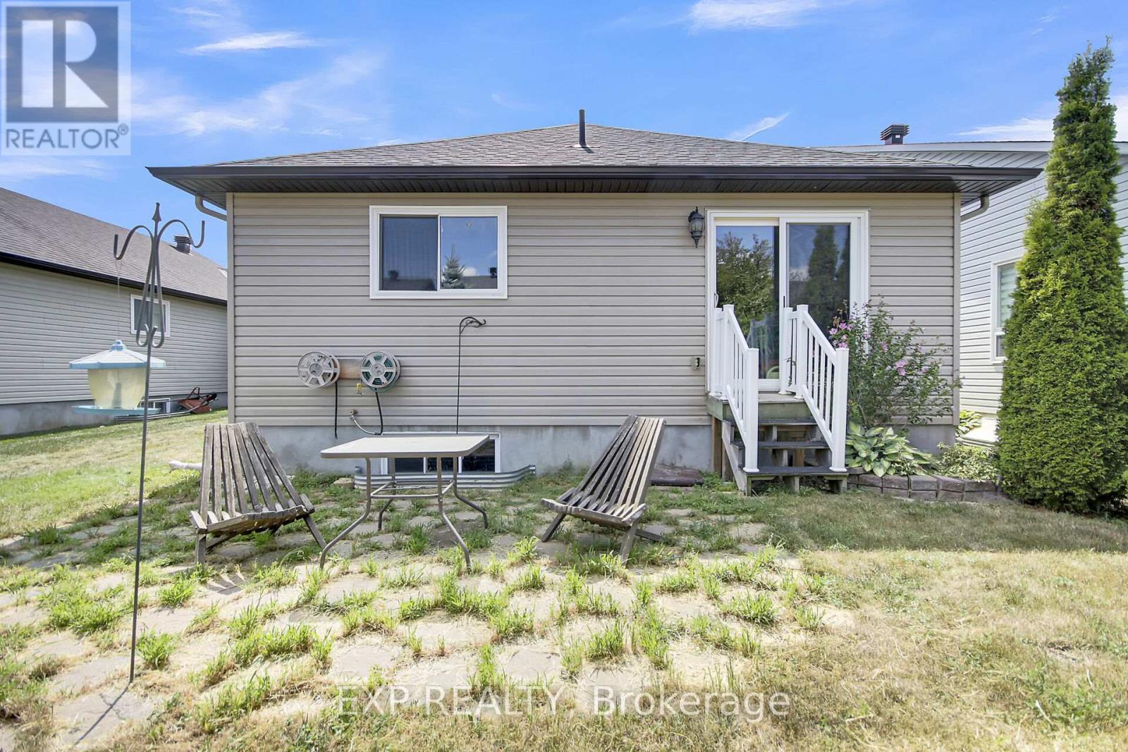 141 SADLER DRIVE - Image 42