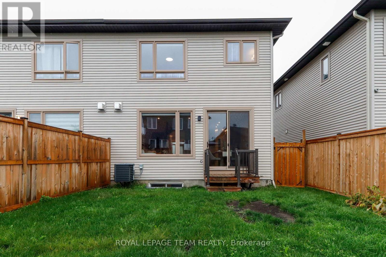 32 BERRYMAN STREET - 42