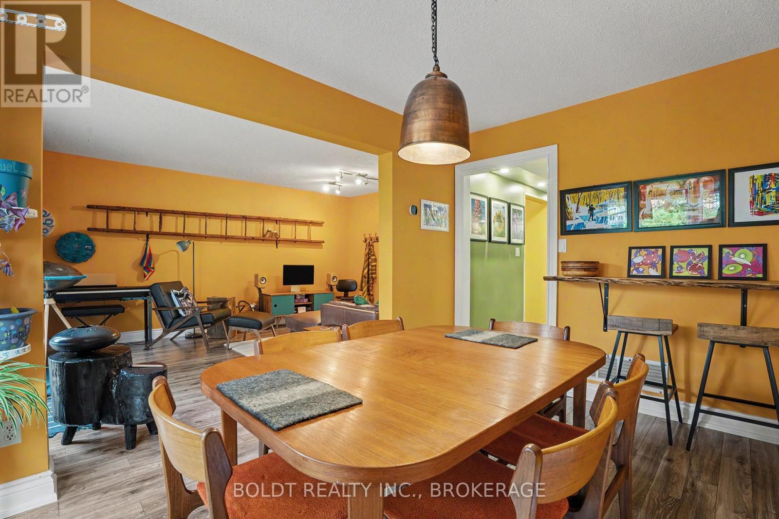 #12 7 DAVIDSON BOULEVARD - 14